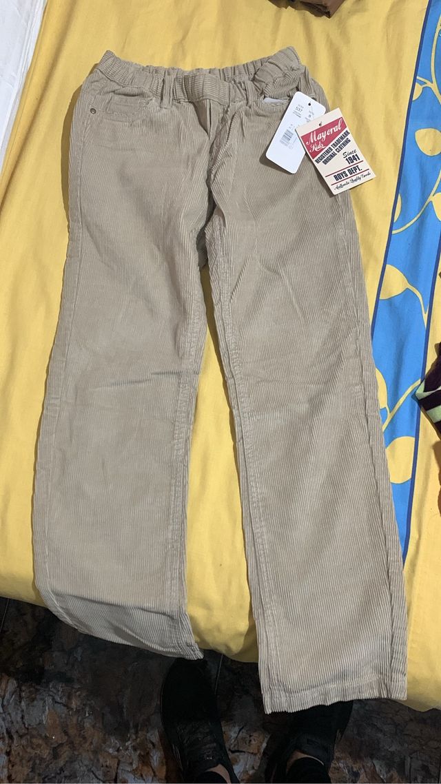 Pantalón de pana beige Mayoral