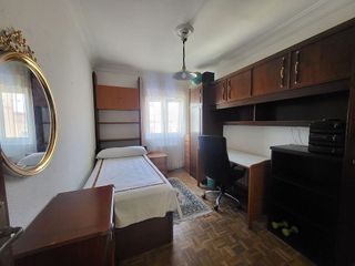 Piso en venta en Numancia - San Fernando en Santander