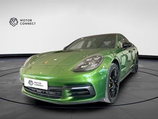 Porsche Panamera 4 E-Hybrid