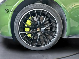 Porsche Panamera 4 E-Hybrid