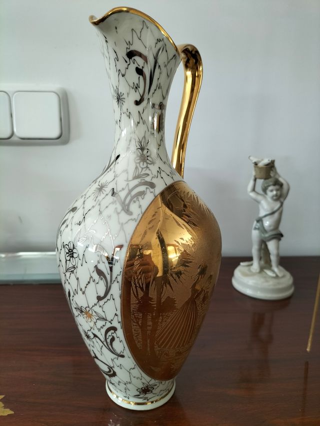 Jarrón de porcelana Schumann Bavaria dorado