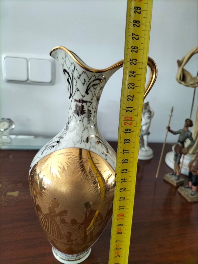 Jarrón de porcelana Schumann Bavaria dorado