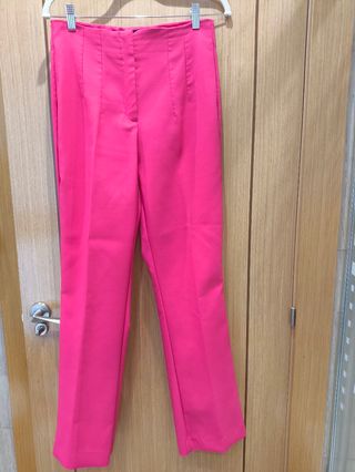 Pantalón Zara fucsia