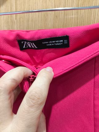 Pantalón Zara fucsia