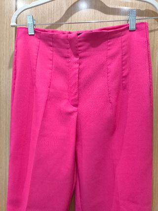 Pantalón Zara fucsia