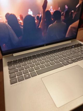 Portátil HP gama alta probook 48GB RAM DDR5 nuevo