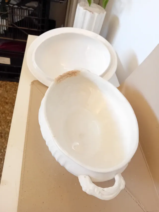 Antigua sopera La Cartuja