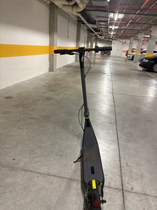 Patinete eléctrico Cecotec Bongo.