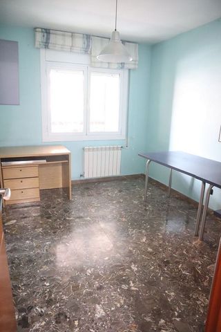 Piso en venta en Centre - Cordelles en Cerdanyola del Vallès