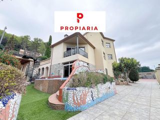 Chalet en venta en Cervelló
