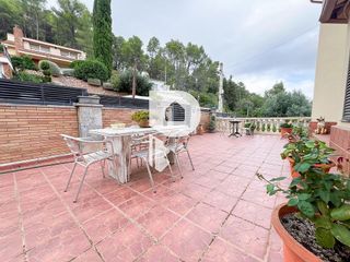 Chalet en venta en Cervelló