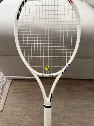 Raqueta de tenis y paletero