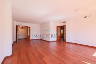 Piso en venta en Can Calders - Mas Lluí - Roses Castellbell en Sant Feliu de Llobregat