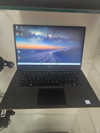 Dell XPS 15 9570