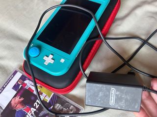 Nintendo Switch Lite Ed. Animal Crossing