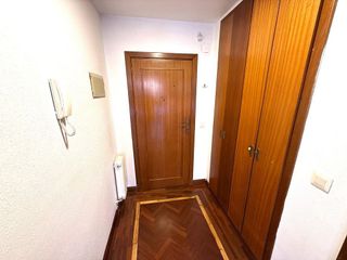 Piso en venta en Ermitagaña - Mendebaldea en Pamplona