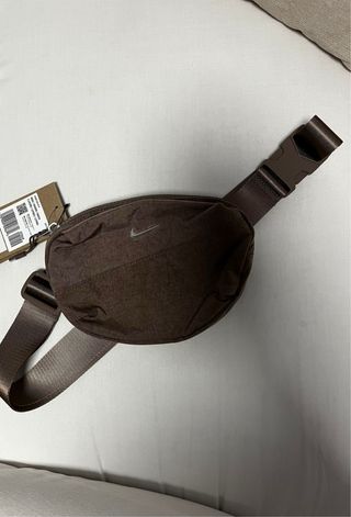 Bolso Nike Marrón