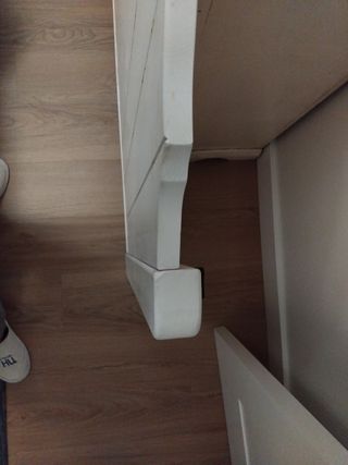 Cabecero de madera maciza blanco. No se envía.