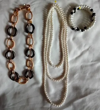 Collar y pulsera eslabones dorado y negro