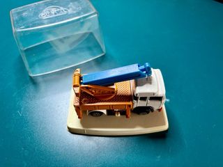 Camión Grúa Guisval N.º 58 Magirus Pluma