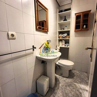 Casa adosada en venta en Gines