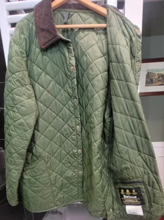 Chaqueta Barbour acolchada verde