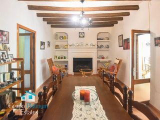 Casa adosada en venta en Lubrín