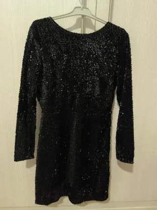 Vestido lentejuelas negro espalda abierta Talla L