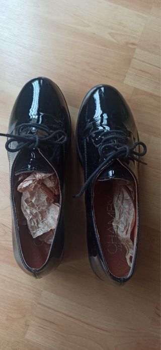 Zapatos com plataforma charol piel negros