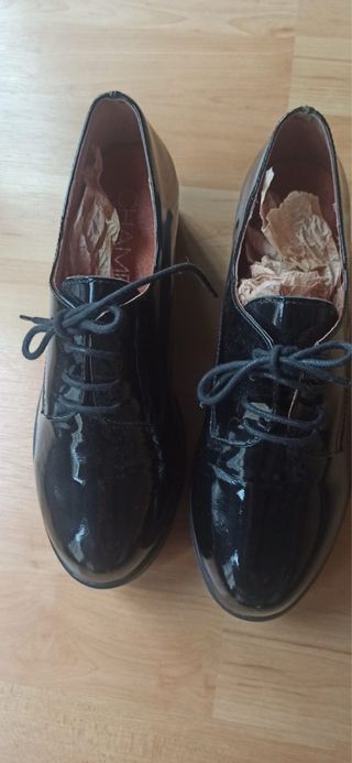 Zapatos com plataforma charol piel negros