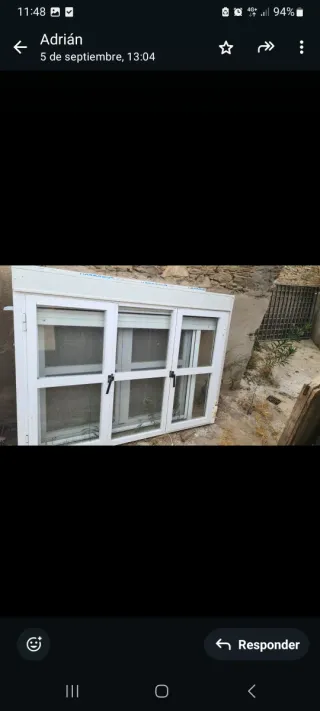 Ventanas de aluminio blancas