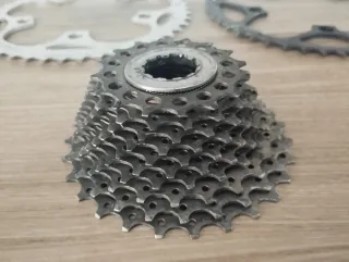 Plato 46T, plato 48 y juego de piñones para escuel