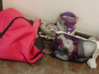 Patines en línea talla 32-35 + bolsa y protectores