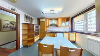 Piso en venta en Os Mallos - San Cristóbal en Coruña (A)