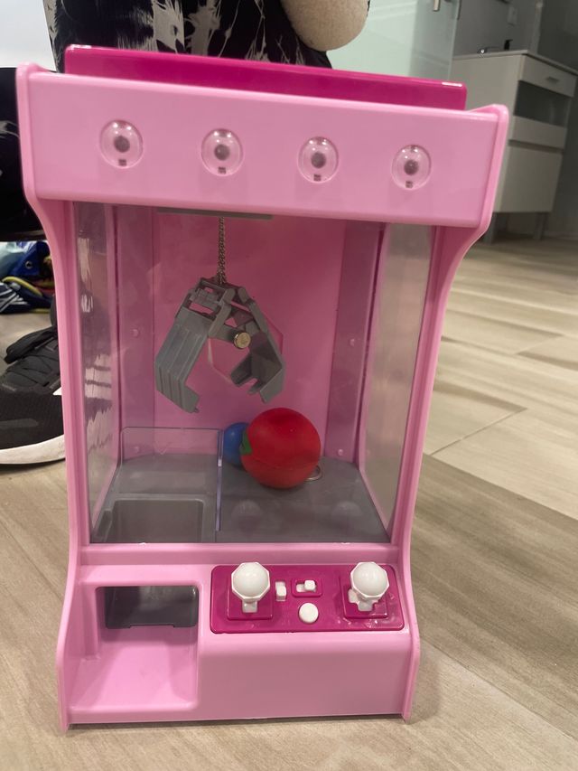 Macchina con gancio giocattolo rosa