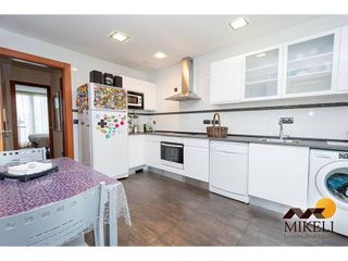 Casa pareada en venta en Alisal - Cazoña - San Román en Santander