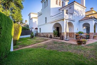 Chalet en venta en Simon Verde en Mairena del Aljarafe