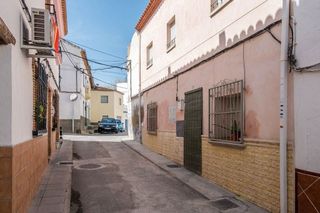 Casa adosada en venta en Alhendín