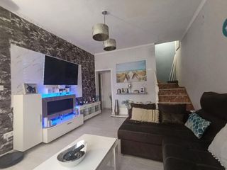 Casa adosada en venta en La Paz en Alcalá de Guadaira