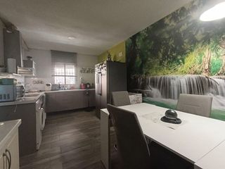Casa adosada en venta en La Paz en Alcalá de Guadaira