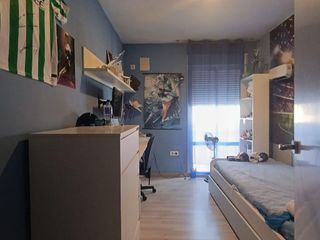 Casa adosada en venta en La Paz en Alcalá de Guadaira