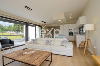 Chalet en venta en Bernueces en Gijón