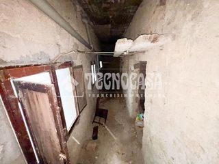 Casa adosada en venta en Valsequillo