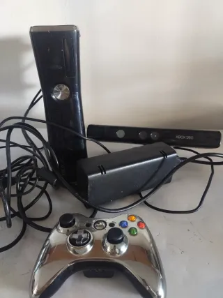 Xbox 360 Consola + Accesorios