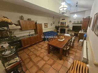 Piso en venta en Cascajos - Piqueras en Logroño