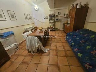 Piso en venta en Cascajos - Piqueras en Logroño