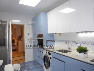 Piso en venta en Ametzola en Bilbao