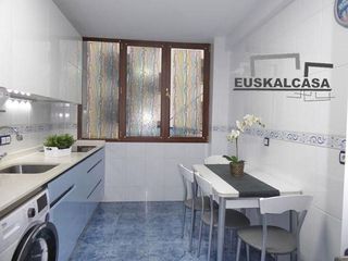 Piso en venta en Ametzola en Bilbao
