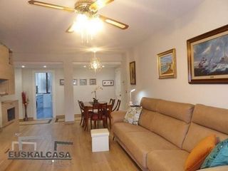 Piso en venta en Ametzola en Bilbao
