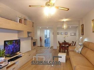 Piso en venta en Ametzola en Bilbao
